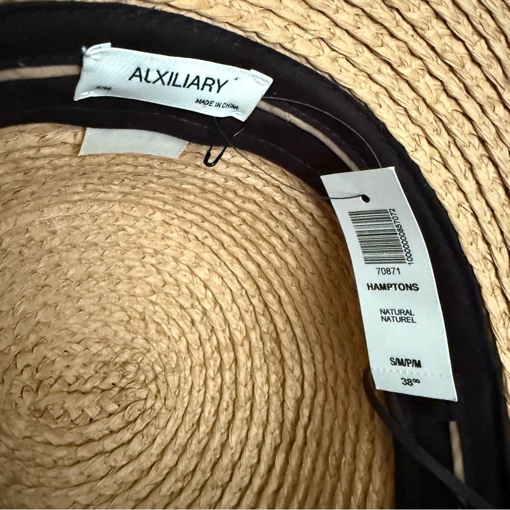 Aritzia Auxiliary Sun Straw Hat - Picture 3 of 5